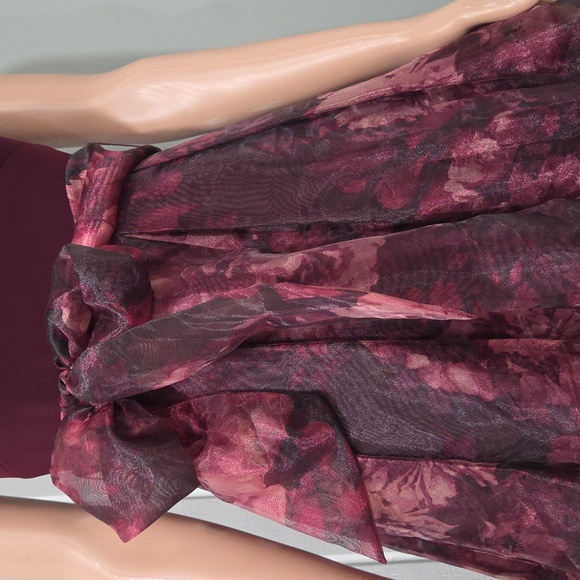 Eliza J Burgundy Dress - Picture 6 of 13